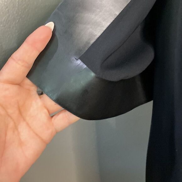 ALEXANDER WANG SHOULDER FLAP DRESS IN BLACK VISCOSE Short Sleeve Mini Length - Picture 12 of 15